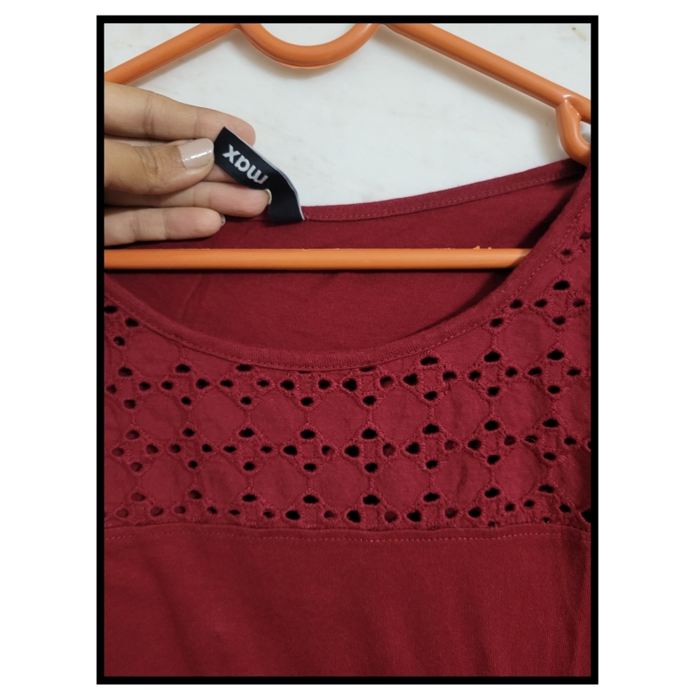 ❤️❤️❤️Max Maroon Top - Picture 11 of 13